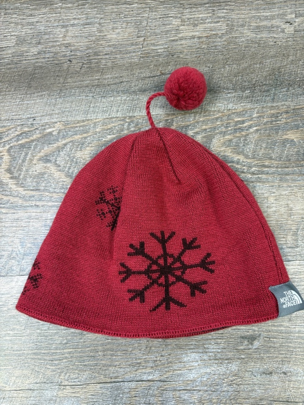 The North Face Red Wool Snowflake Beanie Hat Pom Winter Cap Fleece Lined